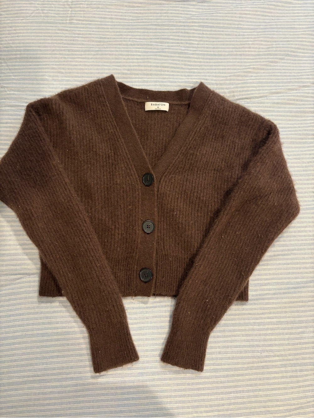 Aritzia Babaton Luxe Cashmere Canberra Cardigan Coffee Bean Brown XS - Picture 1 of 8